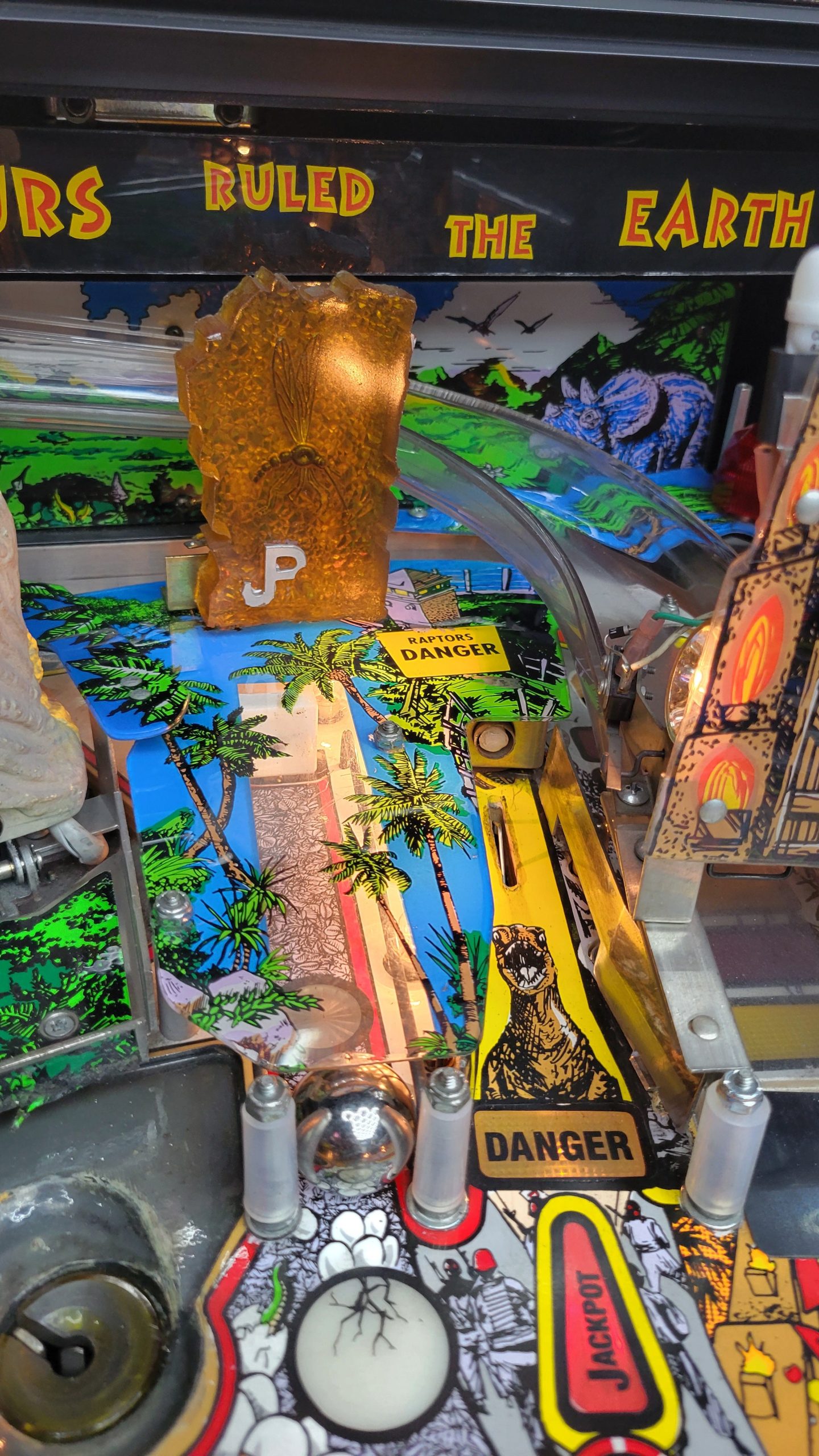 Data East Jurassic Park Pinball - Image 15