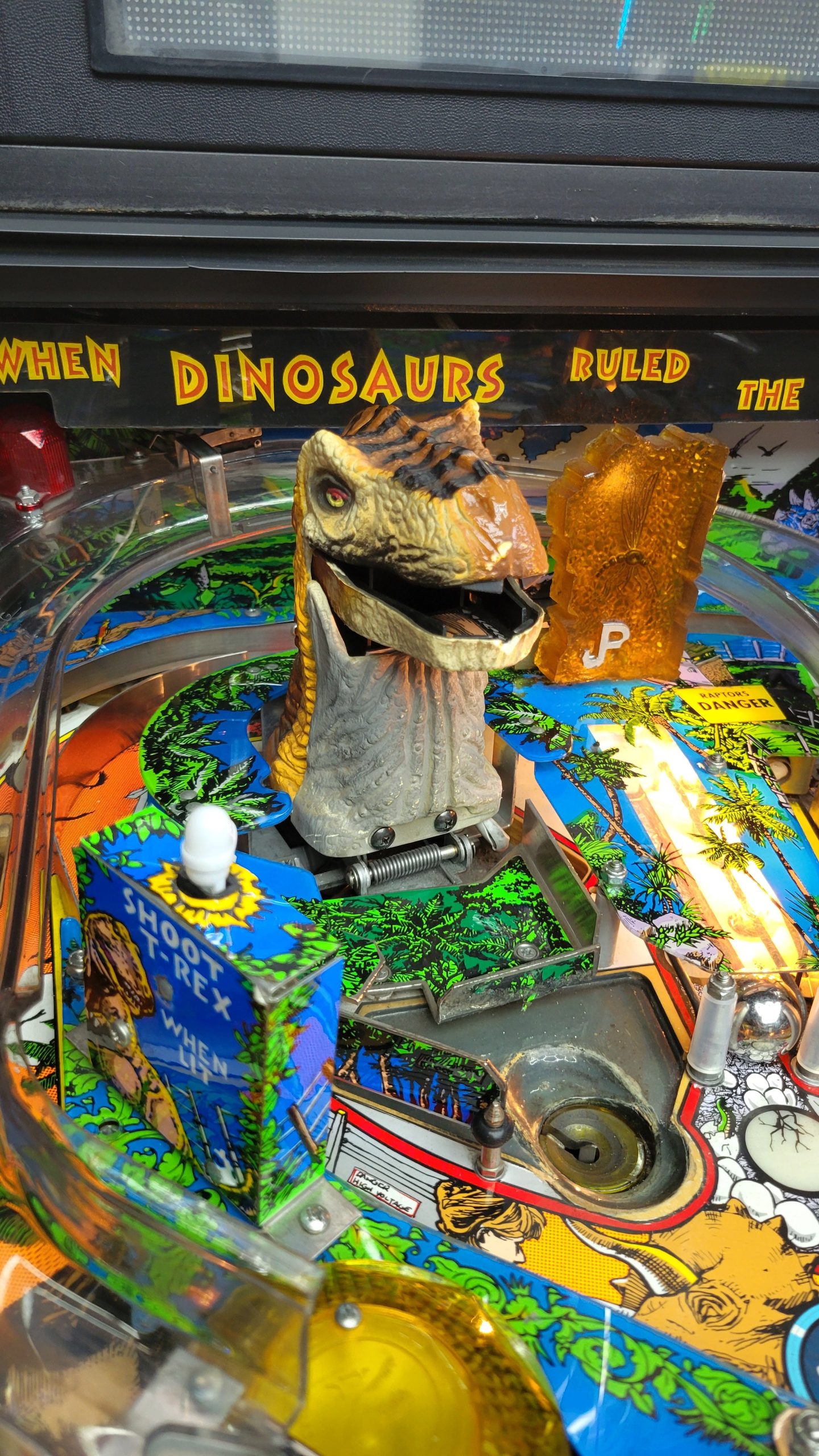 Data East Jurassic Park Pinball - Image 14