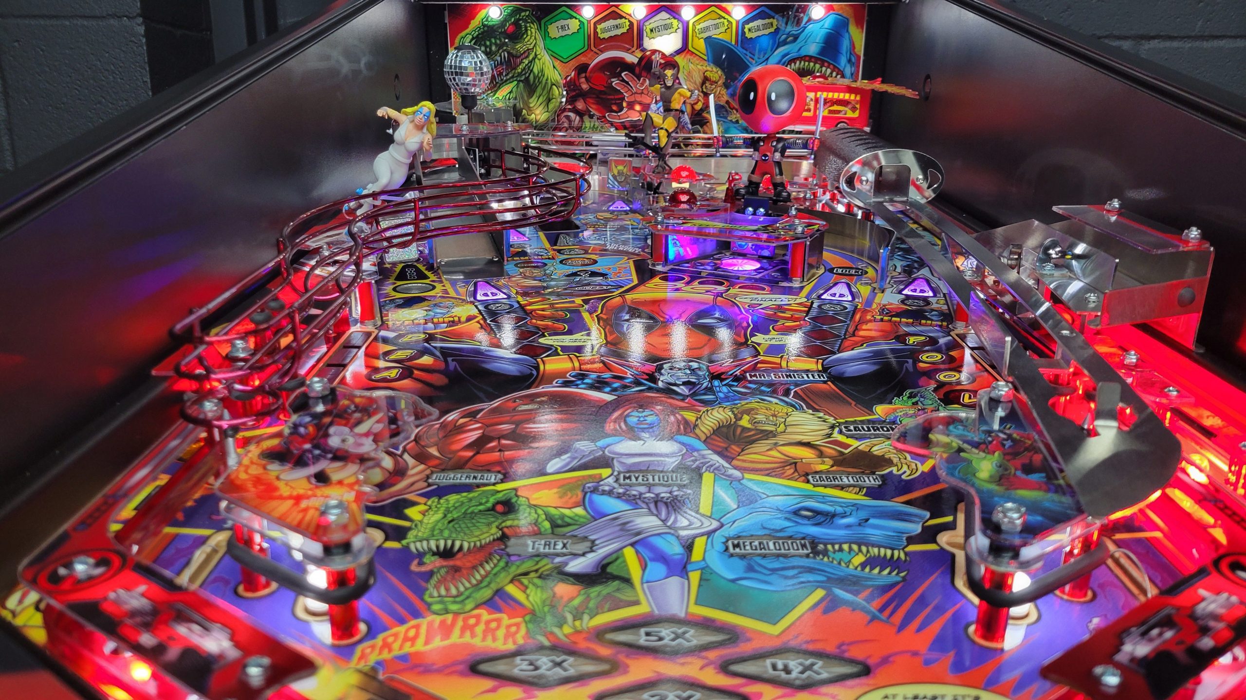 Deadpool Premium pinball by Stern - Image 15